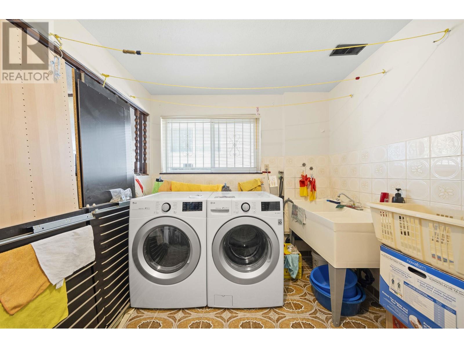 5267 Spencer Street, Vancouver, British Columbia  V5R 4A4 - Photo 27 - R3001243