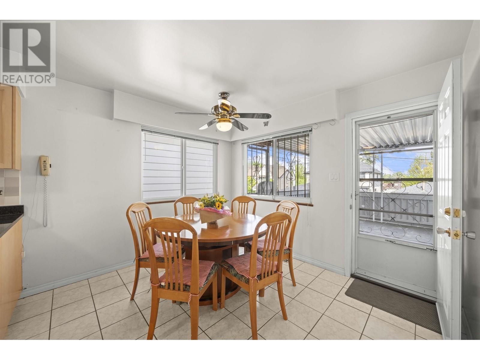 5267 Spencer Street, Vancouver, British Columbia  V5R 4A4 - Photo 10 - R3001243