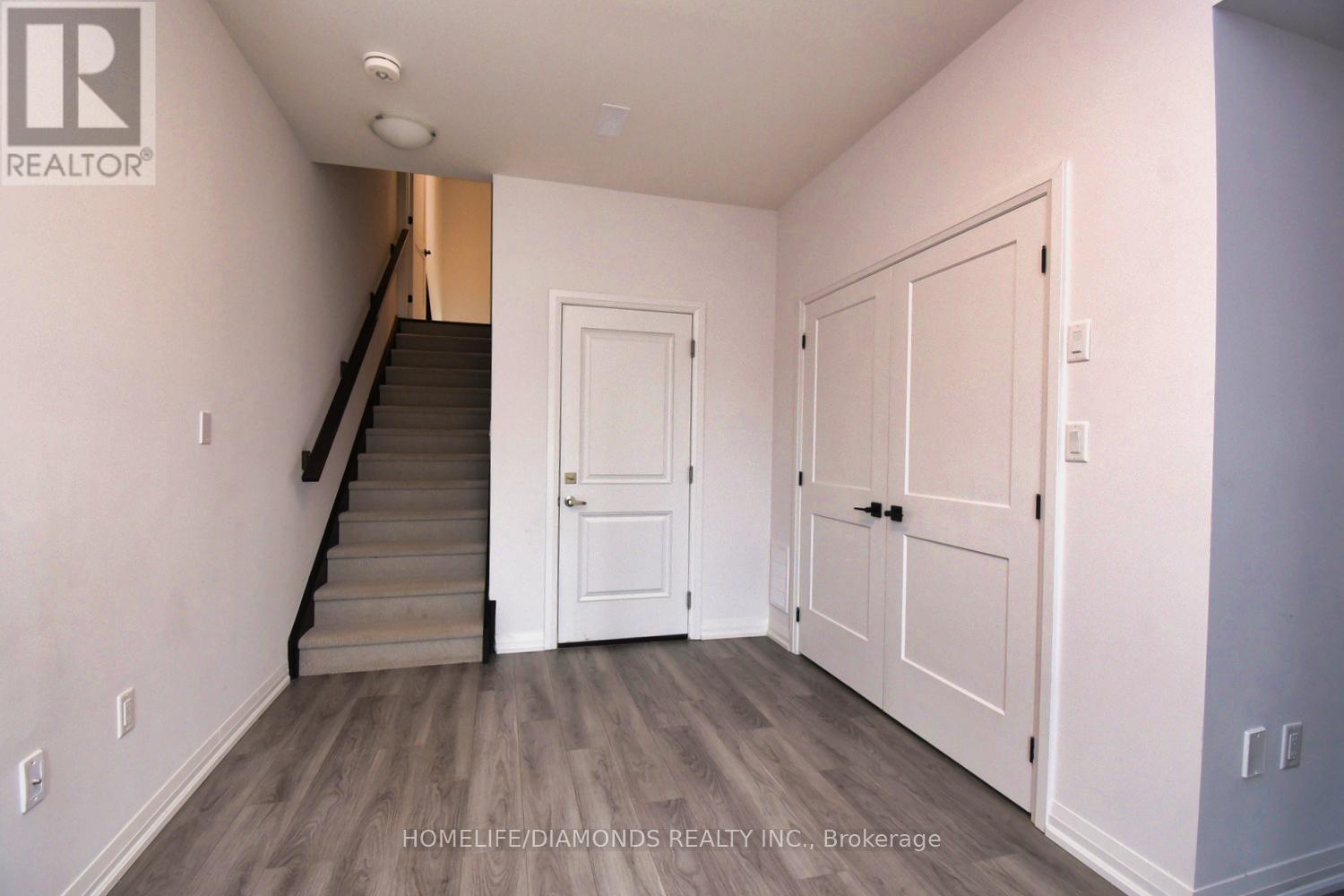 14 - 106 Court Drive, Brant, Ontario  N3L 0N1 - Photo 40 - X12140352