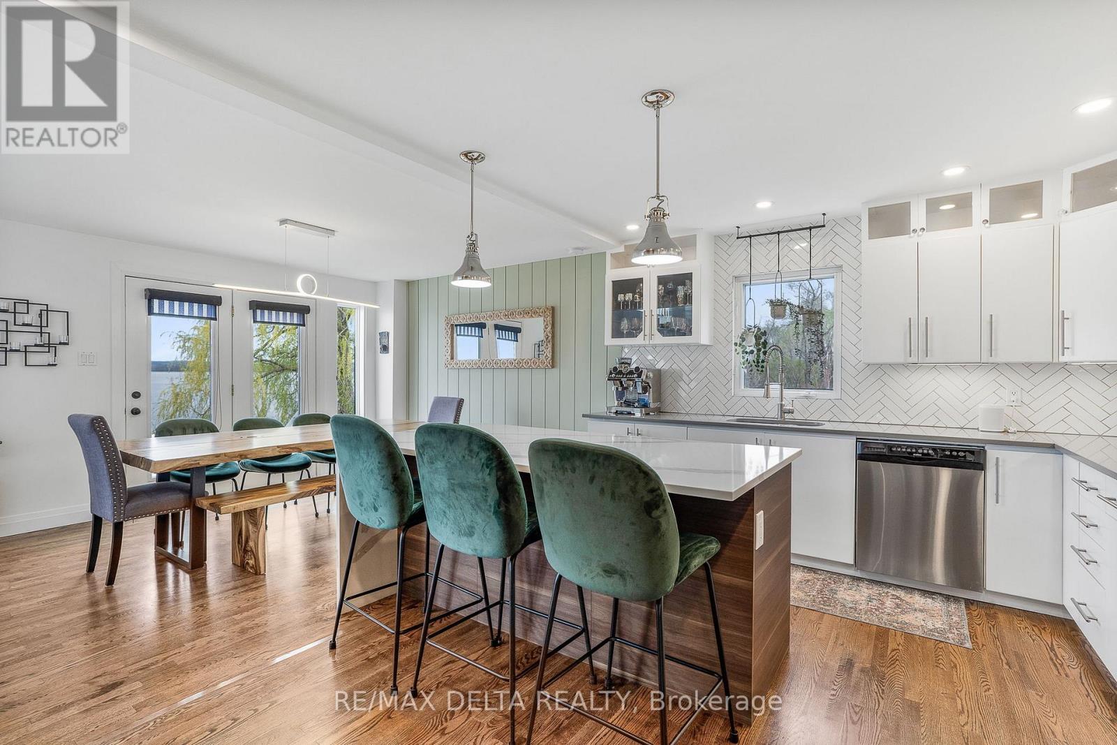 9196 County Road 17 Road, Clarence-Rockland, Ontario  K4K 1K9 - Photo 6 - X12142410