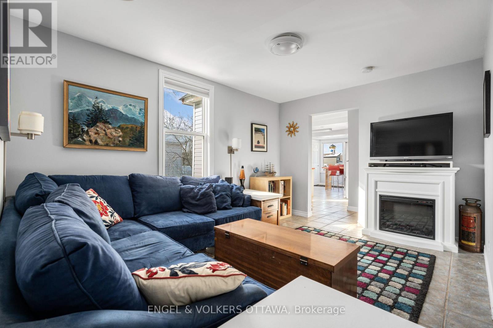 Property at 7 LOWREY STREET image 5