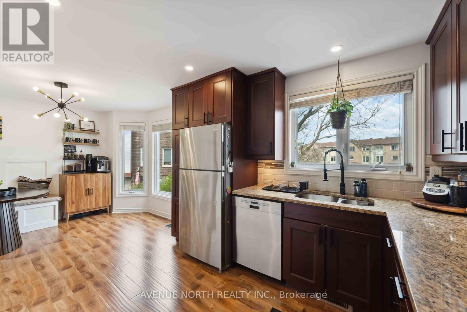 9 Kedgewick Court, Ottawa, Ontario  K2G 4M9 - Photo 13 - X12142424