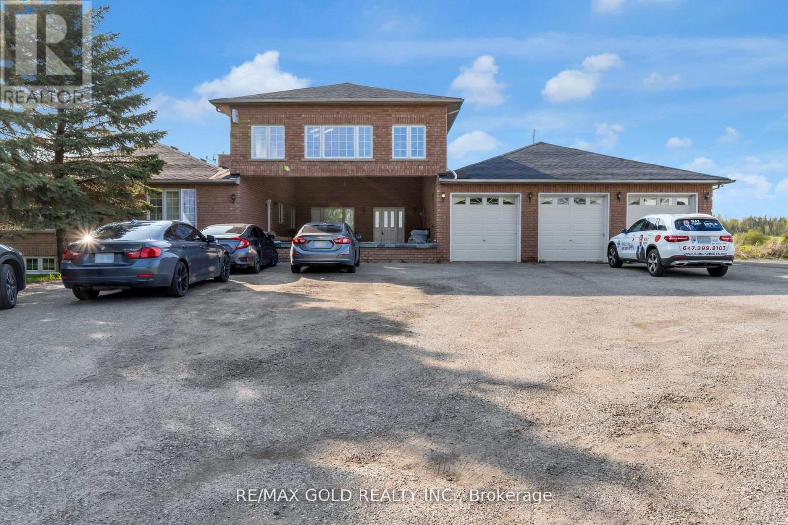 7048 King Street, Caledon, Ontario  L7C 0S3 - Photo 2 - W12142265