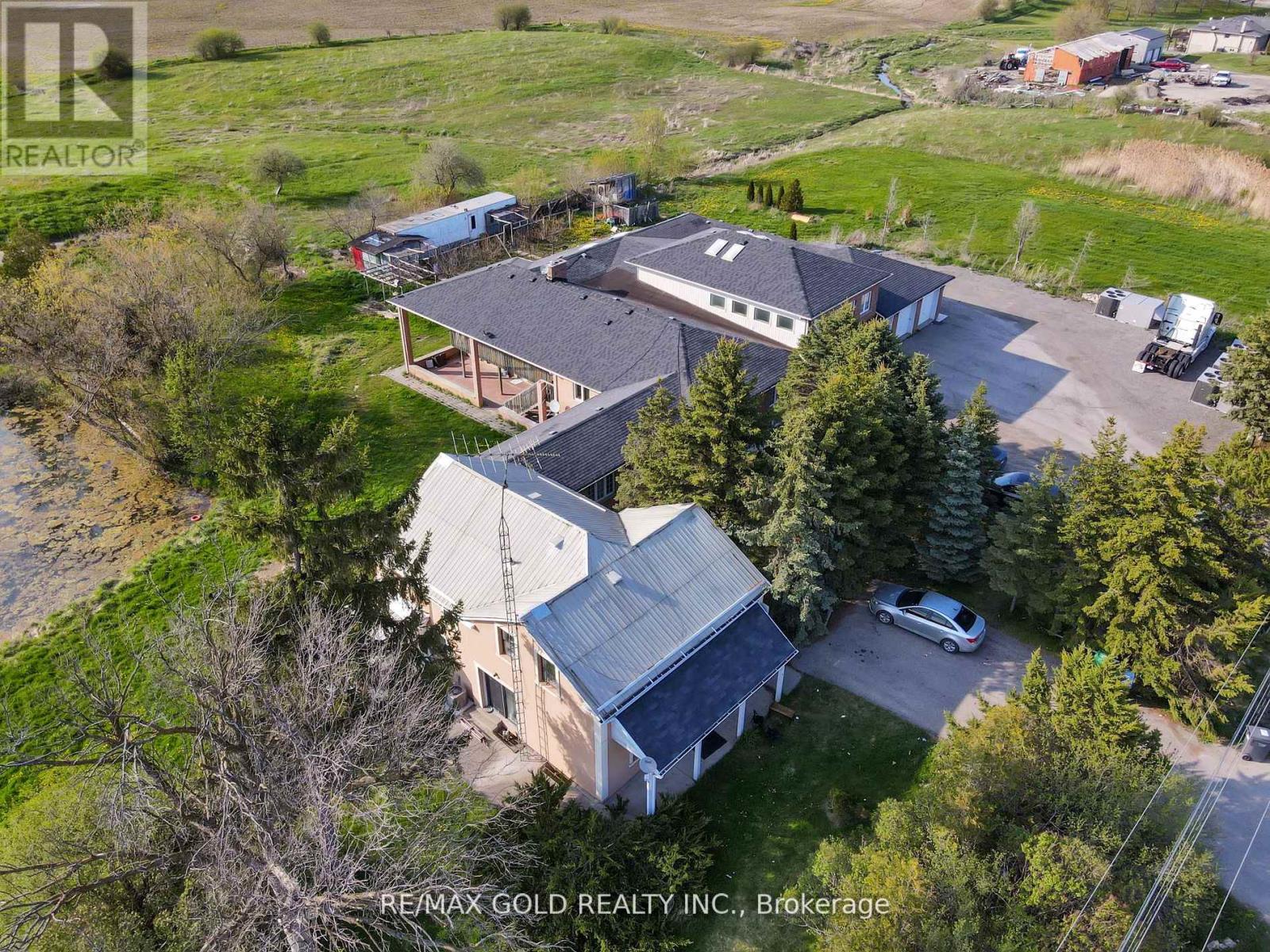 7048 King Street, Caledon, Ontario  L7C 0S3 - Photo 22 - W12142265