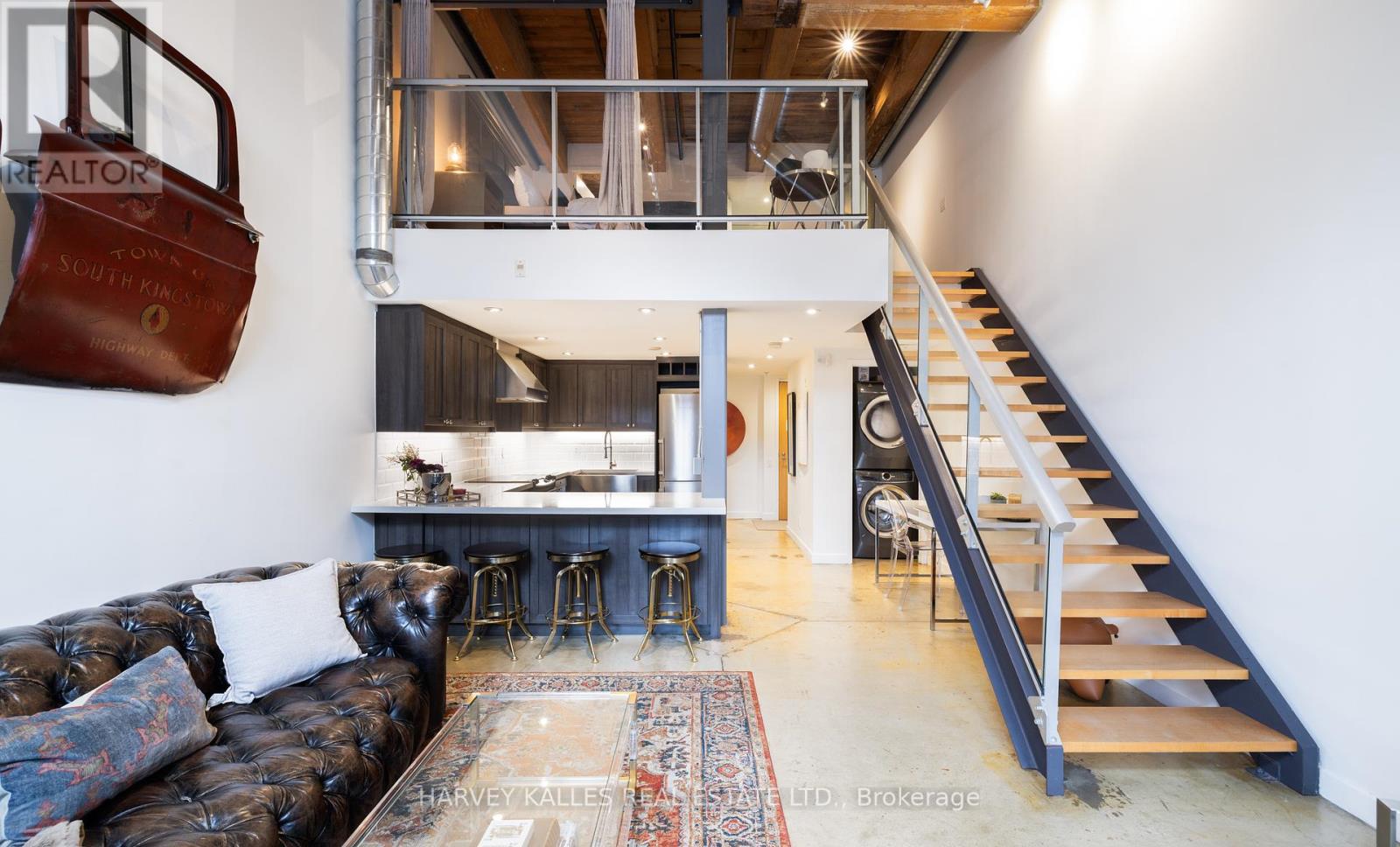 111 - 363 Sorauren Avenue, Toronto, Ontario  M6R 3C1 - Photo 1 - W12142276