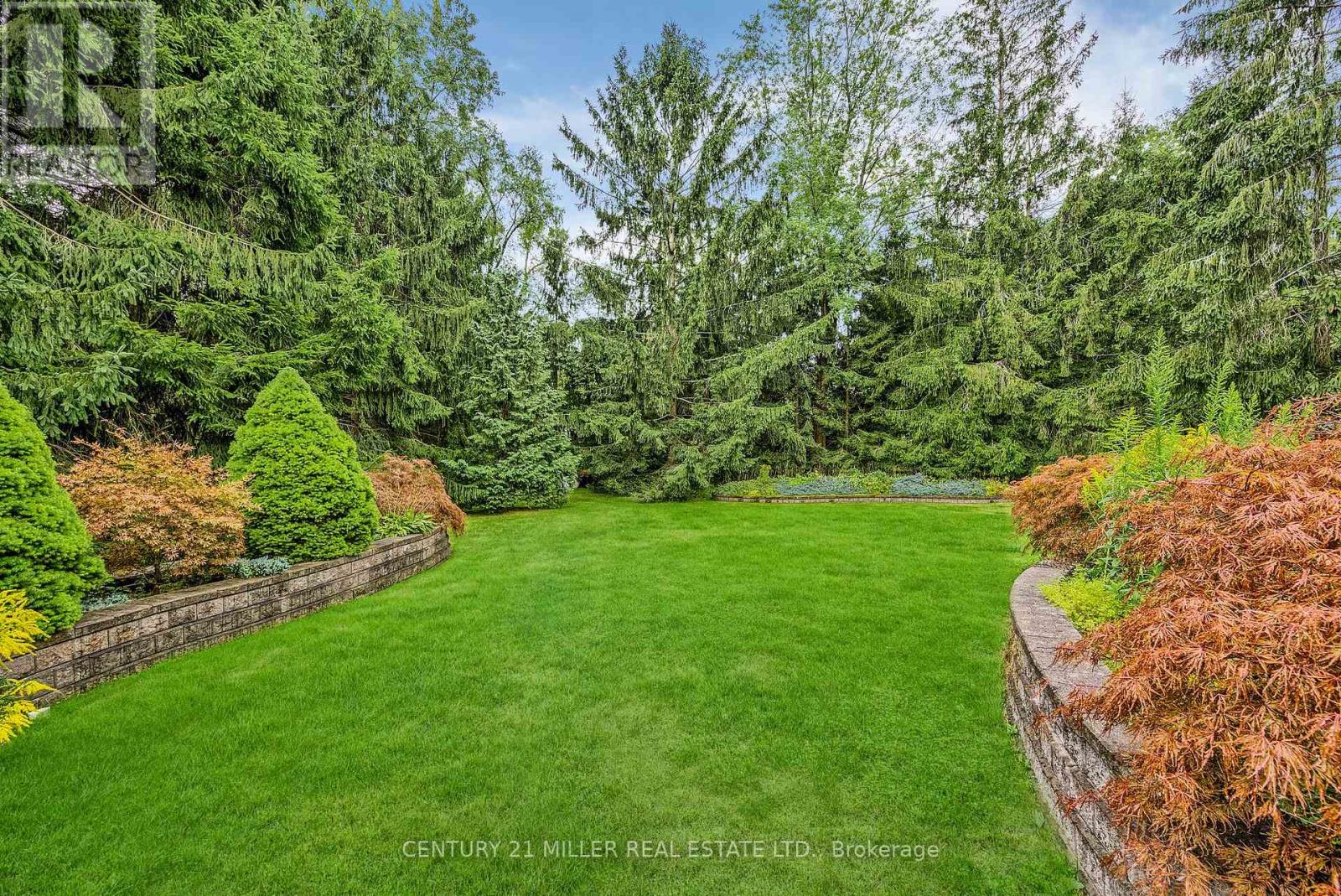 200 Morrison Road, Oakville, Ontario  L6J 4J4 - Photo 10 - W12142307