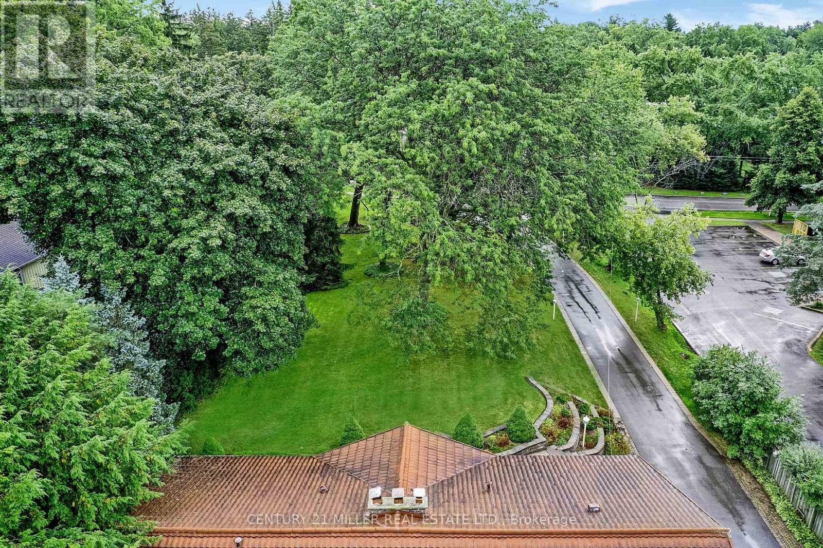 200 Morrison Road, Oakville, Ontario  L6J 4J4 - Photo 3 - W12142307