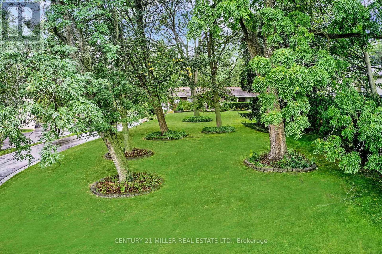200 Morrison Road, Oakville, Ontario  L6J 4J4 - Photo 4 - W12142307