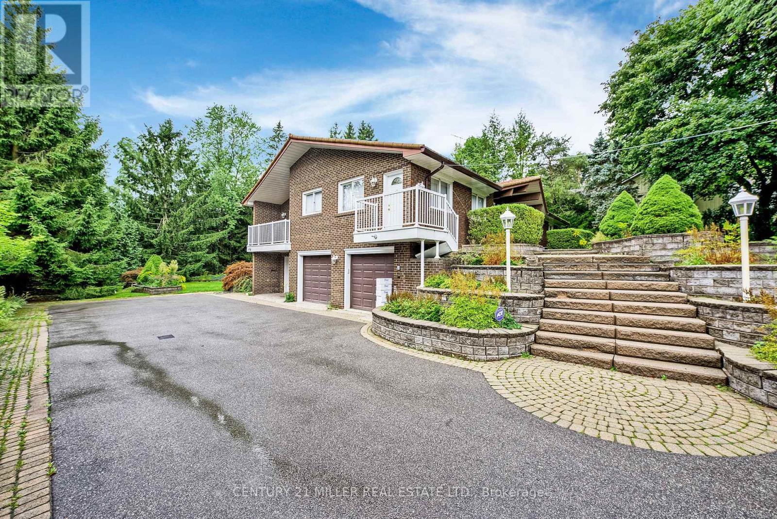200 Morrison Road, Oakville, Ontario  L6J 4J4 - Photo 8 - W12142307