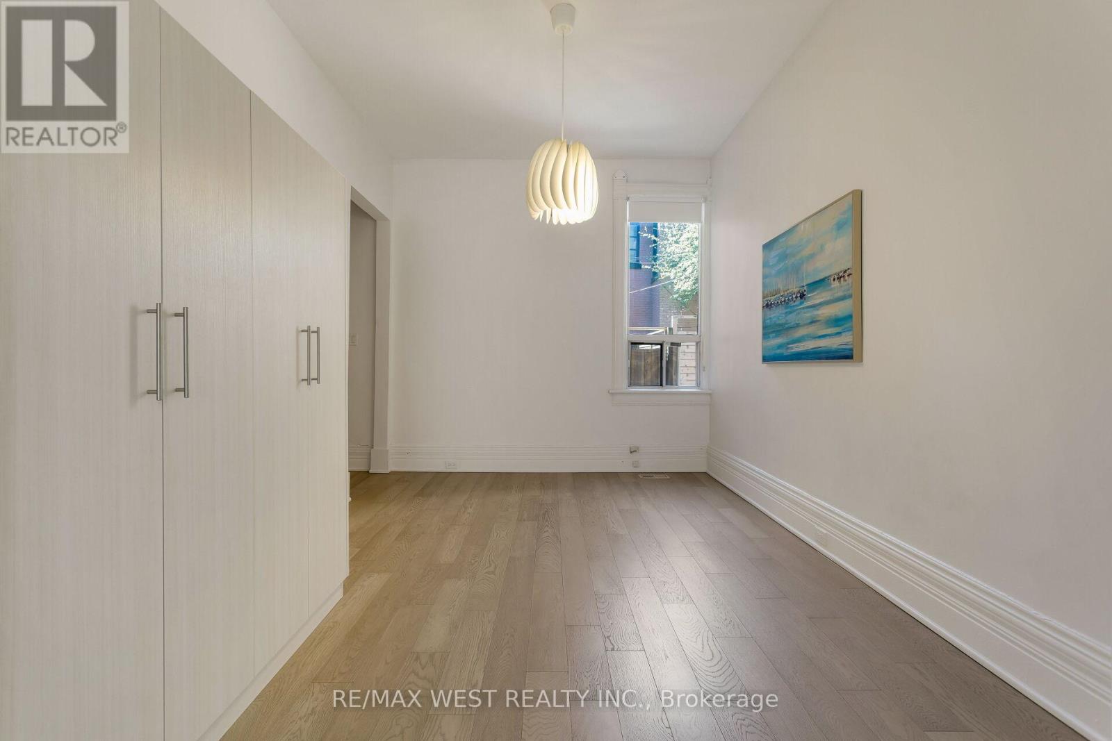 Property at 17 MELBOURNE AVENUE image 4