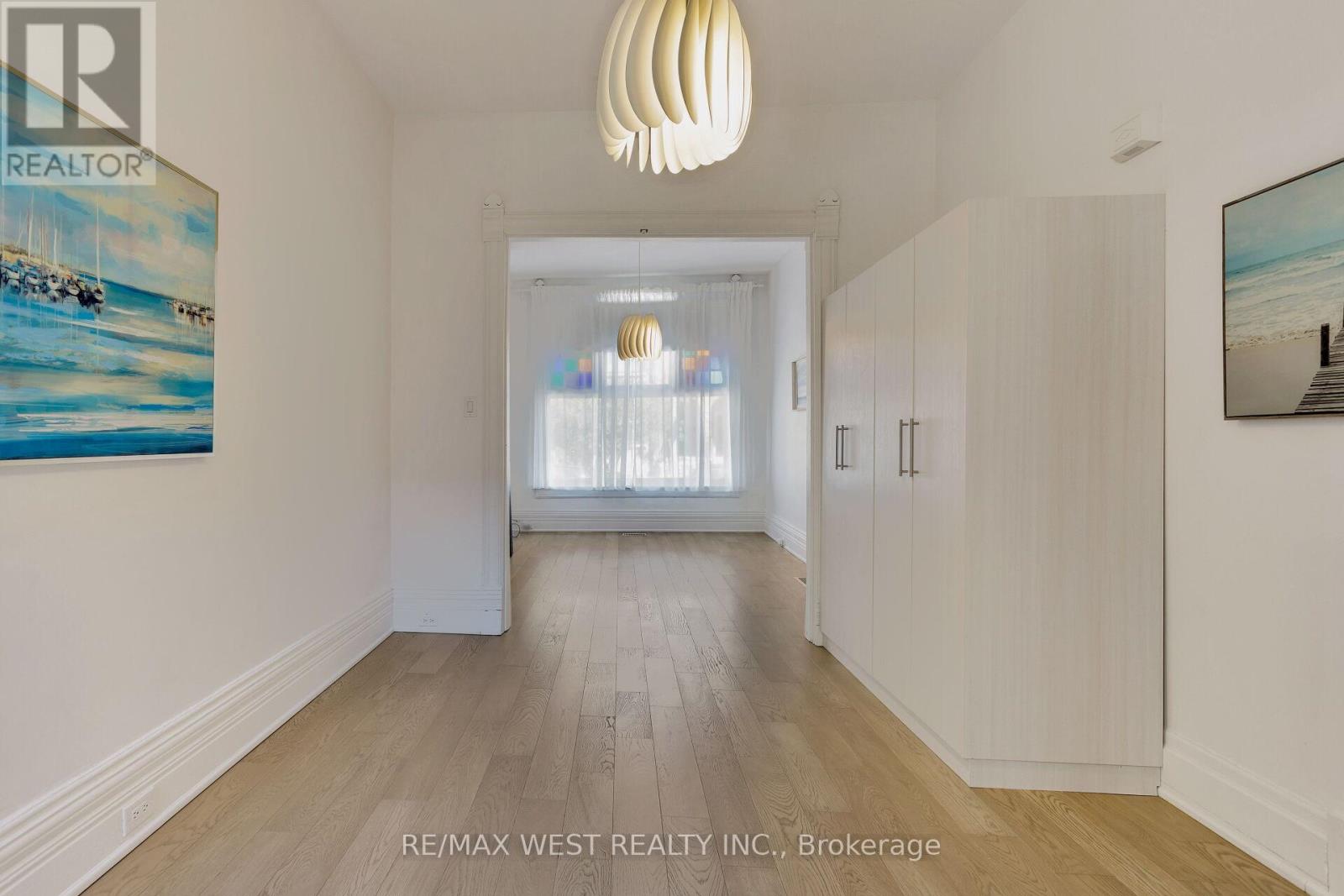 Property at 17 MELBOURNE AVENUE image 5