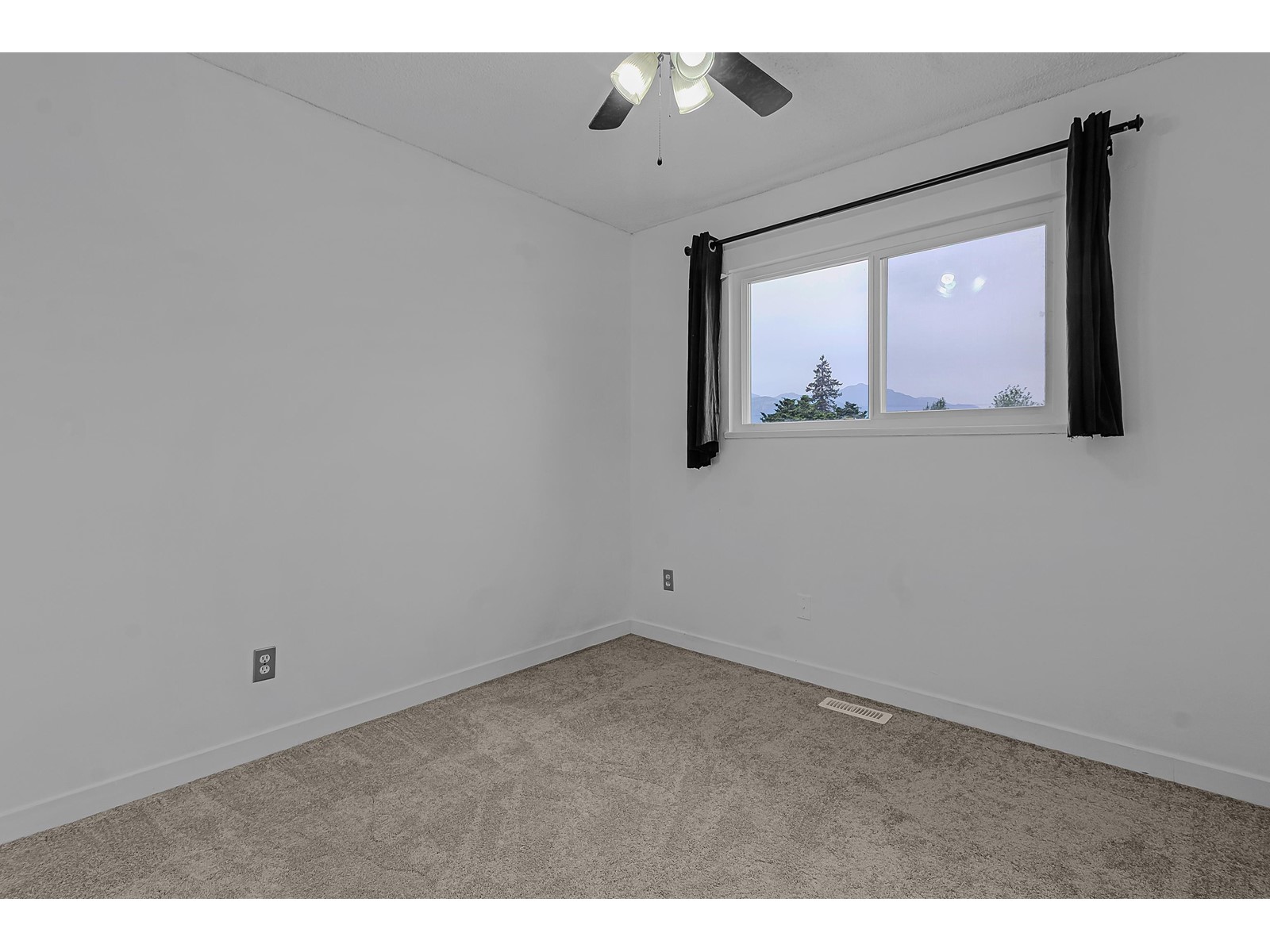 46744 Auburn Place, Chilliwack Proper East, Chilliwack, British Columbia  V2P 7J5 - Photo 20 - R3001389