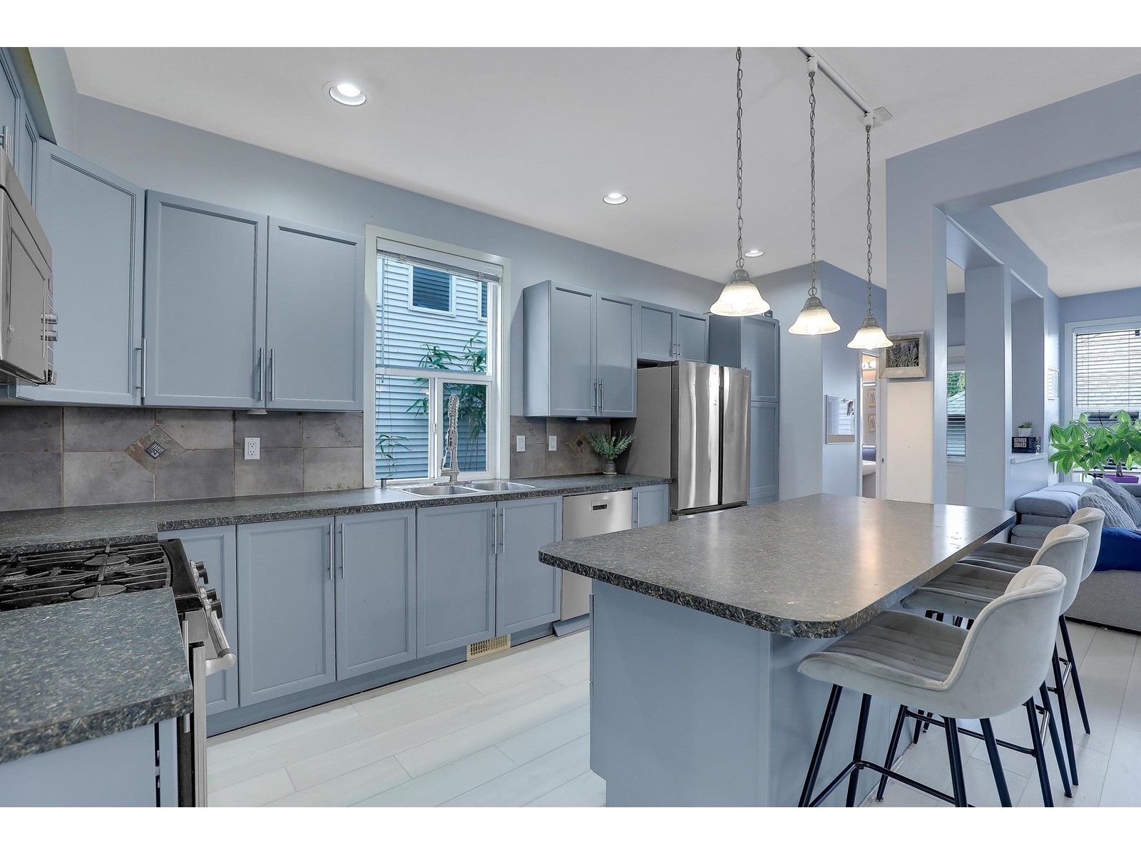 16515 60 Avenue, Surrey, British Columbia  V3S 1S7 - Photo 13 - R2986619
