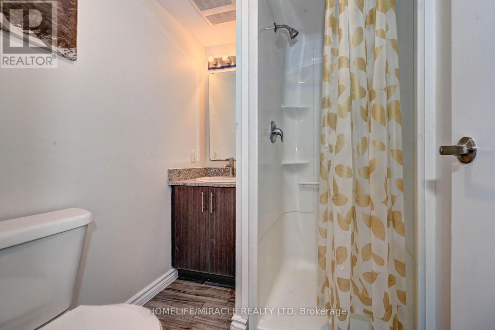 209f - 275 Larch Street, Waterloo, Ontario  N2L 3R2 - Photo 26 - X12142311