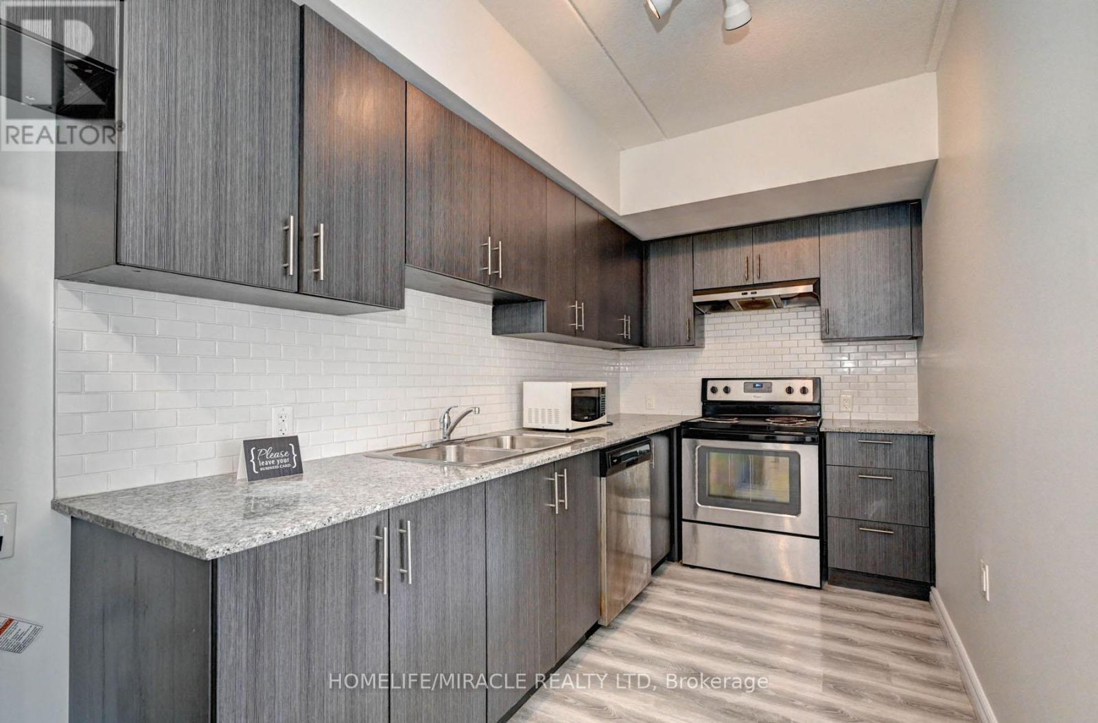 209f - 275 Larch Street, Waterloo, Ontario  N2L 3R2 - Photo 9 - X12142311