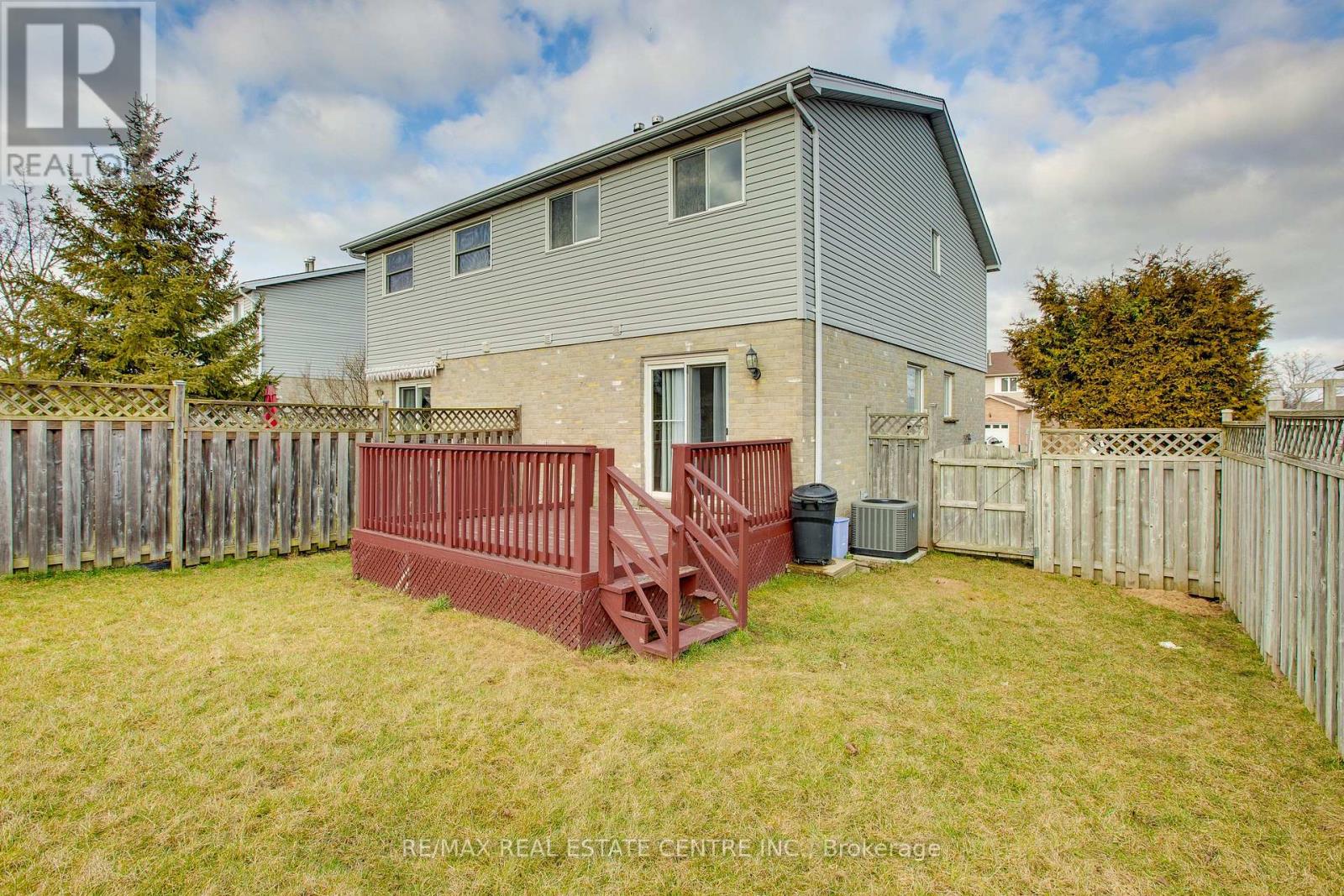 Photo 37 of 39 for 874 Shelborne Street