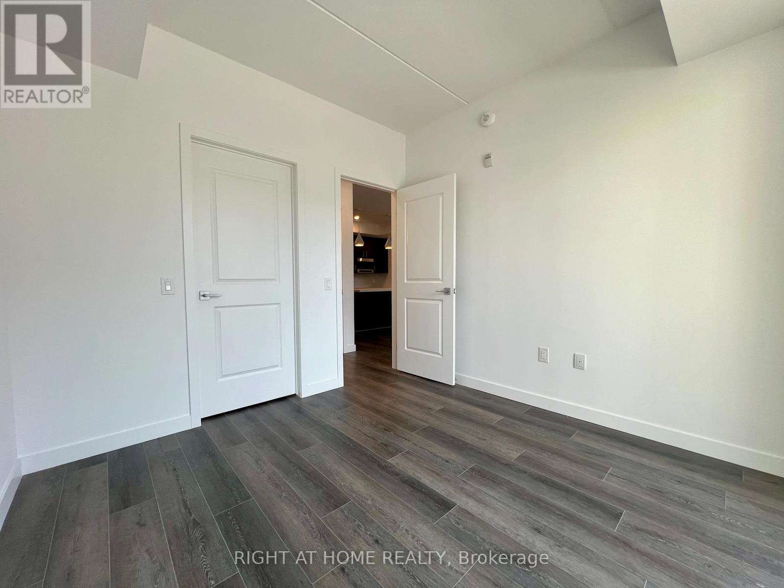 211 - 7549a Kalar Road, Niagara Falls, Ontario  L2H 2Y6 - Photo 22 - X12142368