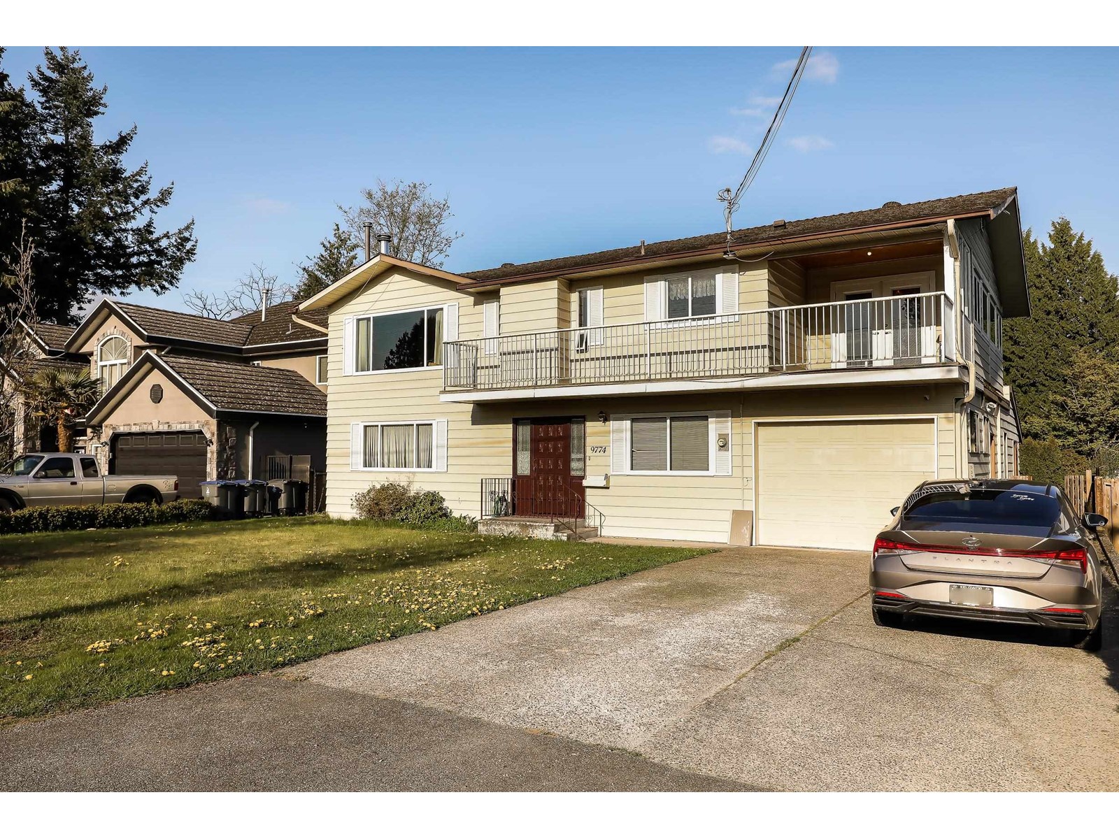 Property at 9774 153A STREET image 3