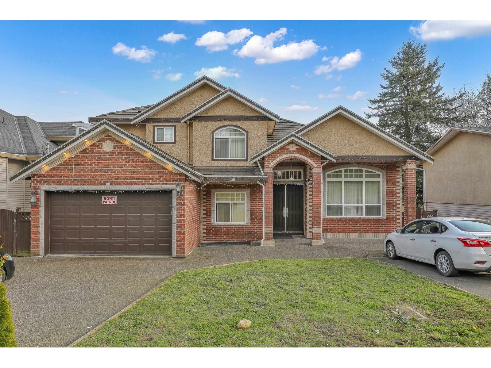 Property at 14078 68 AVENUE image 1