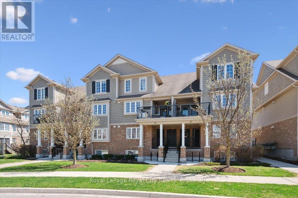Property at 19B - 15 CARERE CRESCENT image 3