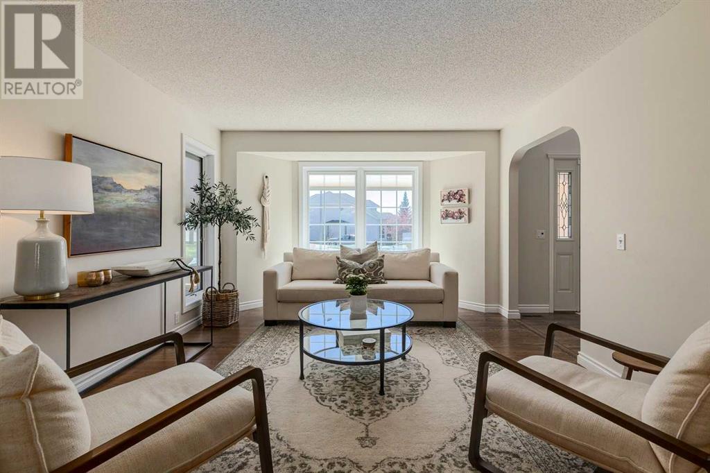 114 Sierra Vista Close Sw, Calgary, Alberta  T3H 3B8 - Photo 7 - A2218786