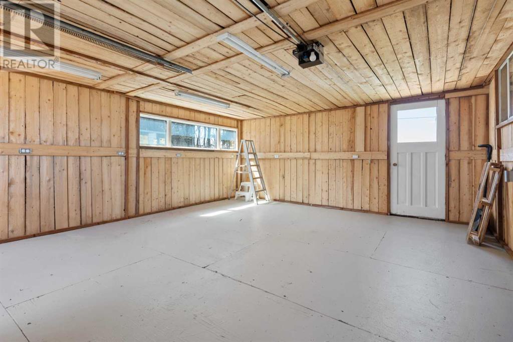 315 & 317 Macrae Street, Bawlf, Alberta  T0B 0J0 - Photo 18 - A2215882