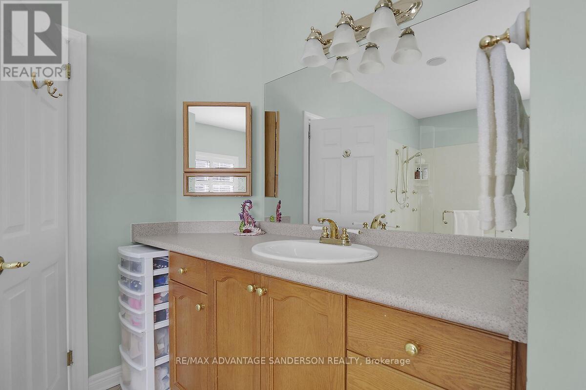 30 Birchcrest Drive, Middlesex Centre, Ontario  N0L 1R0 - Photo 29 - X12024448