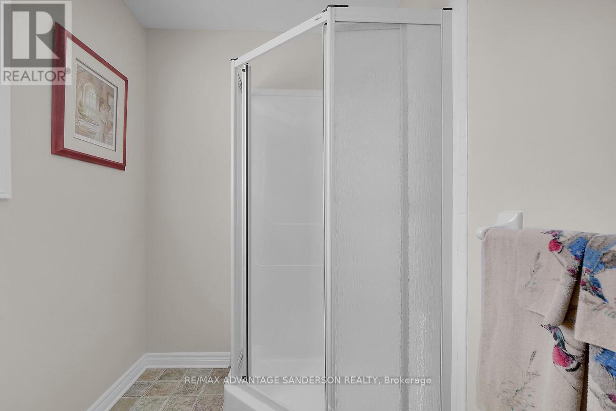 30 Birchcrest Drive, Middlesex Centre, Ontario  N0L 1R0 - Photo 43 - X12024448