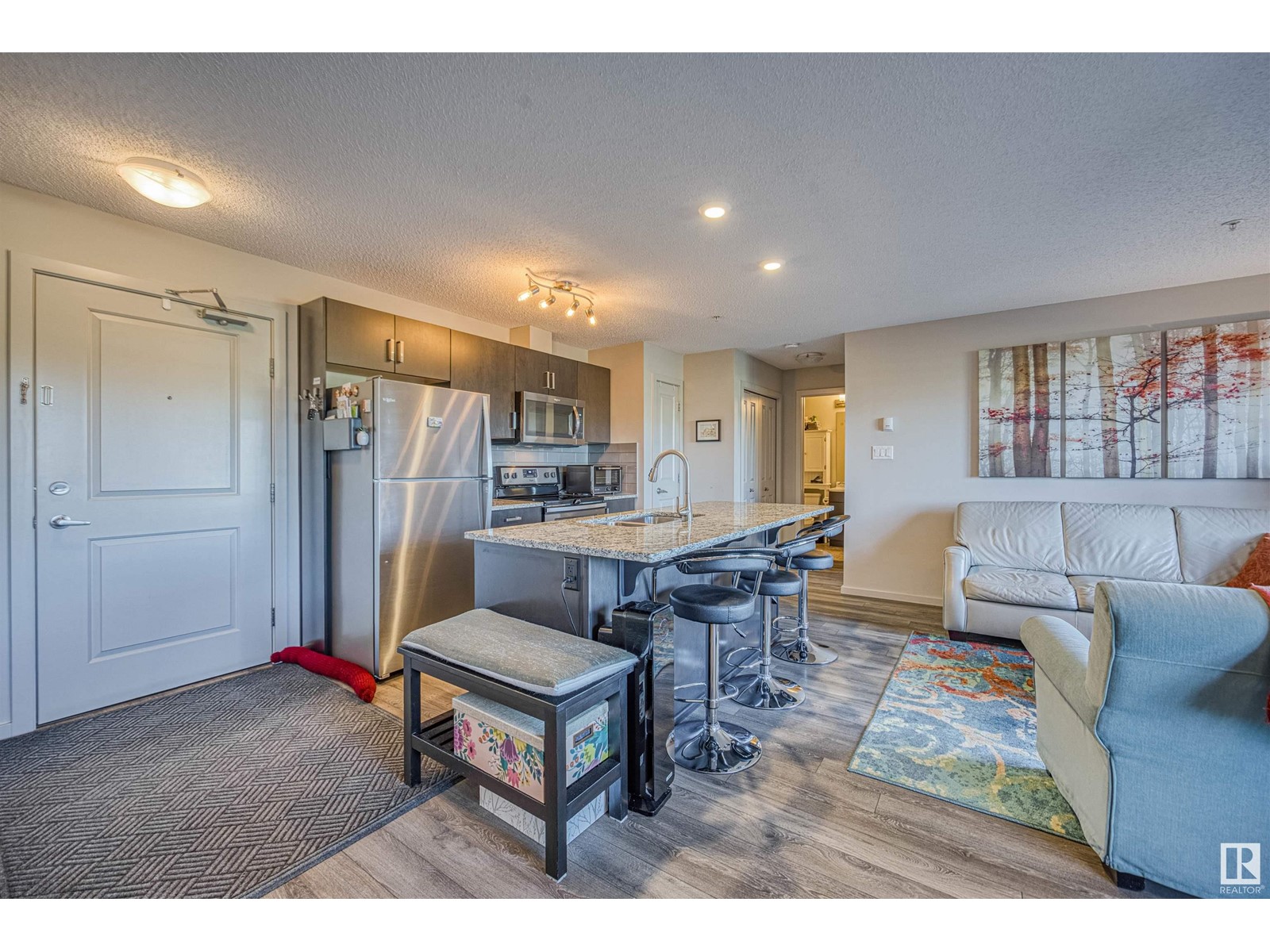 Property at #211 142 EBBERS BV NW image 3