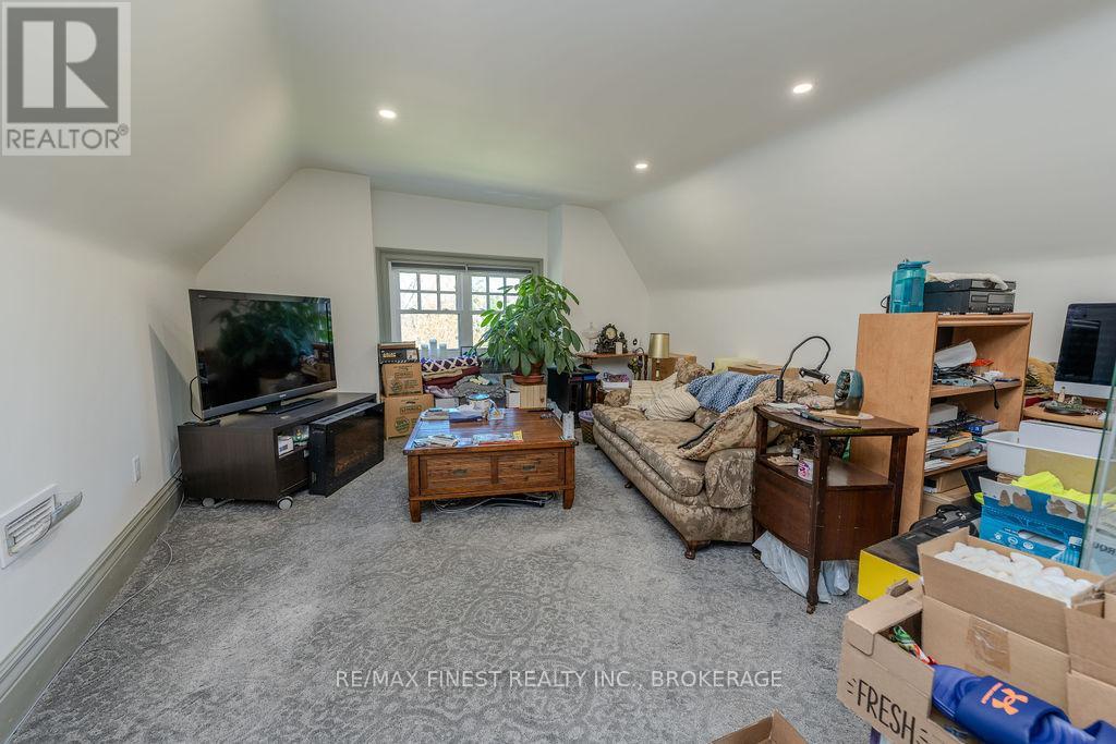 265 Dundas Street W, Greater Napanee (Greater Napanee), Ontario  K7R 2B2 - Photo 31 - X12142616