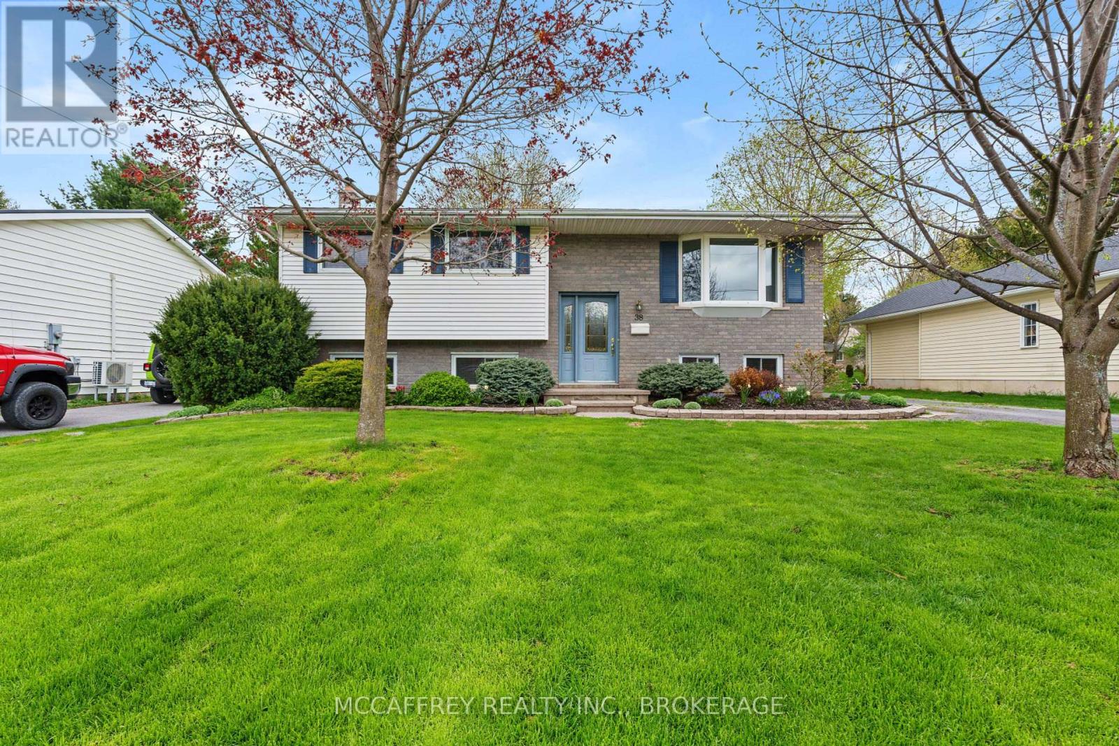 38 ALFRED STREET, Greater Napanee, Ontario
