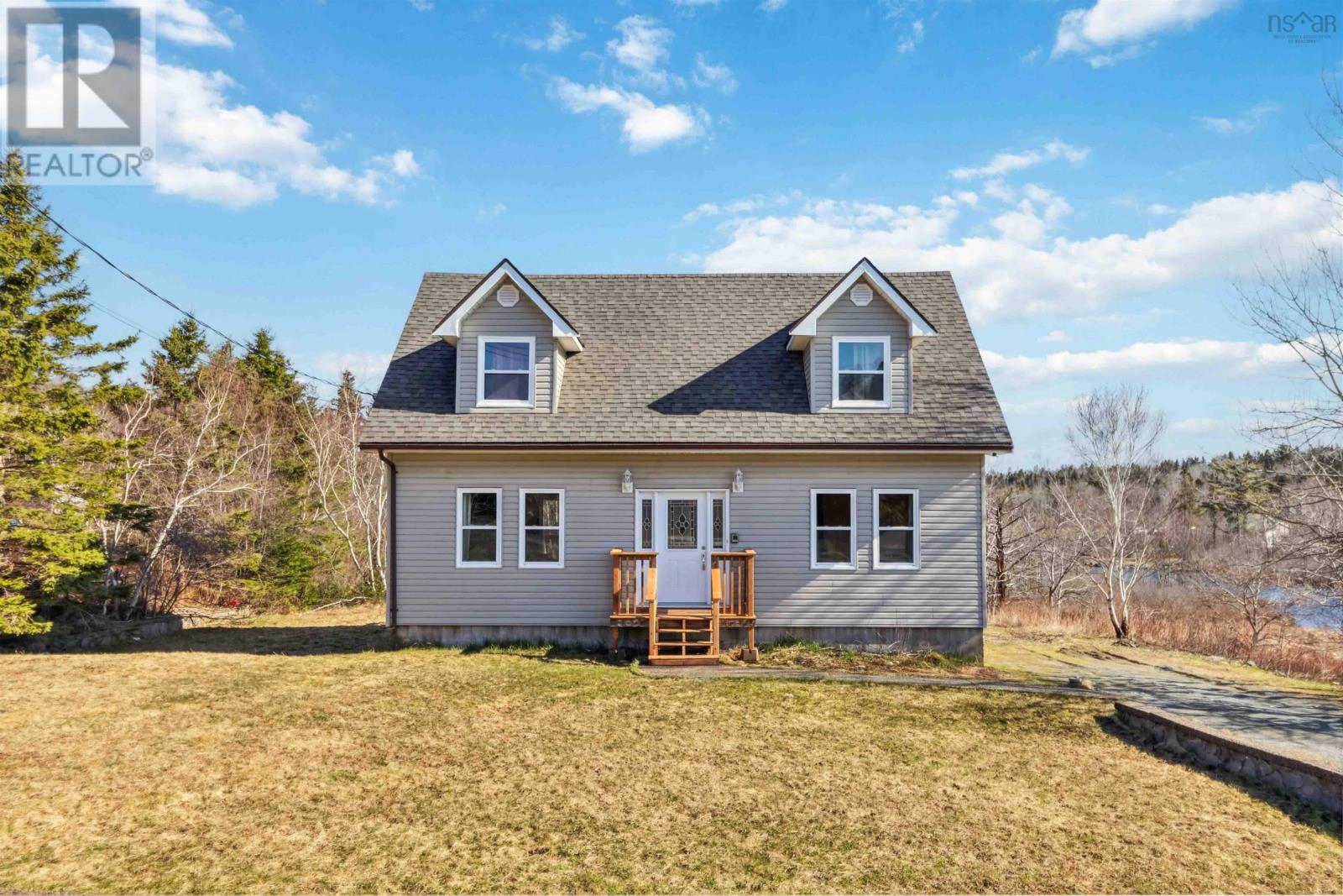 Property at 362 Brooks Drive image 1