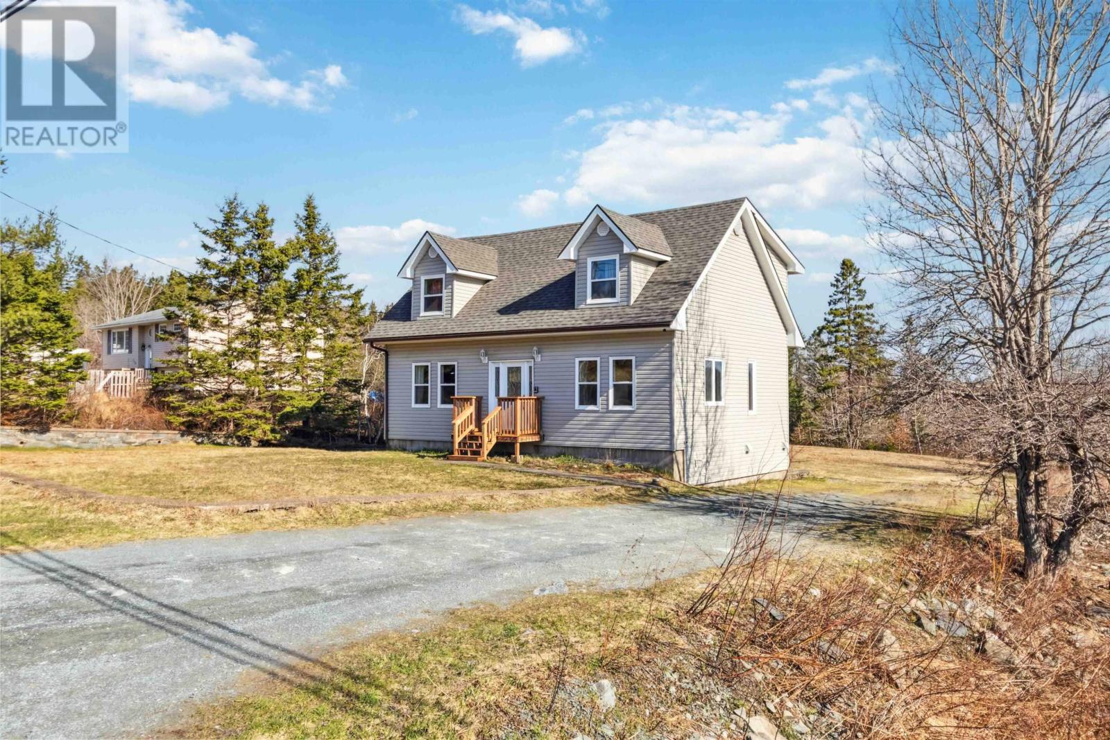 Property at 362 Brooks Drive image 2