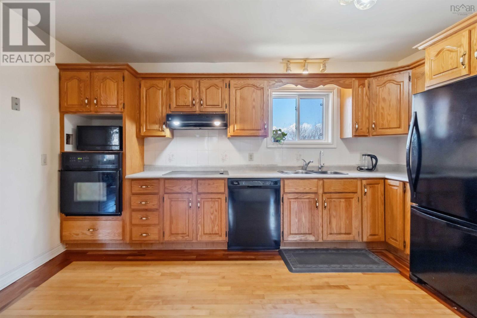 362 Brooks Drive, East Preston, Nova Scotia  B2Z 1G5 - Photo 13 - 202508369