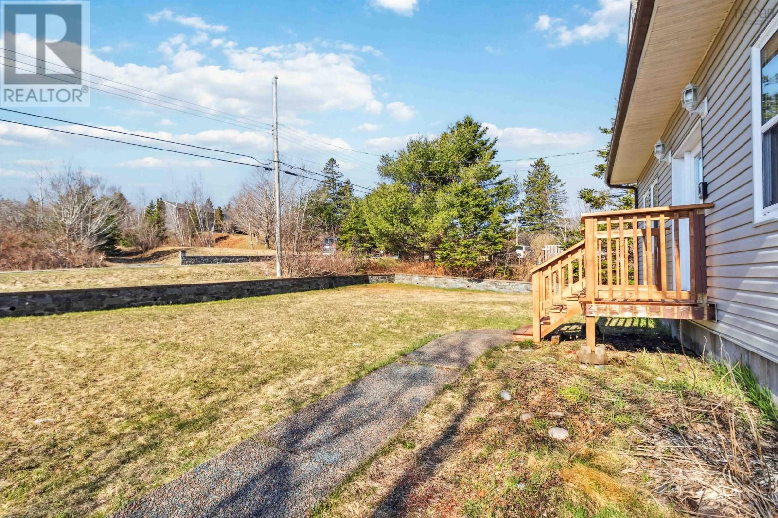 Property at 362 Brooks Drive image 5