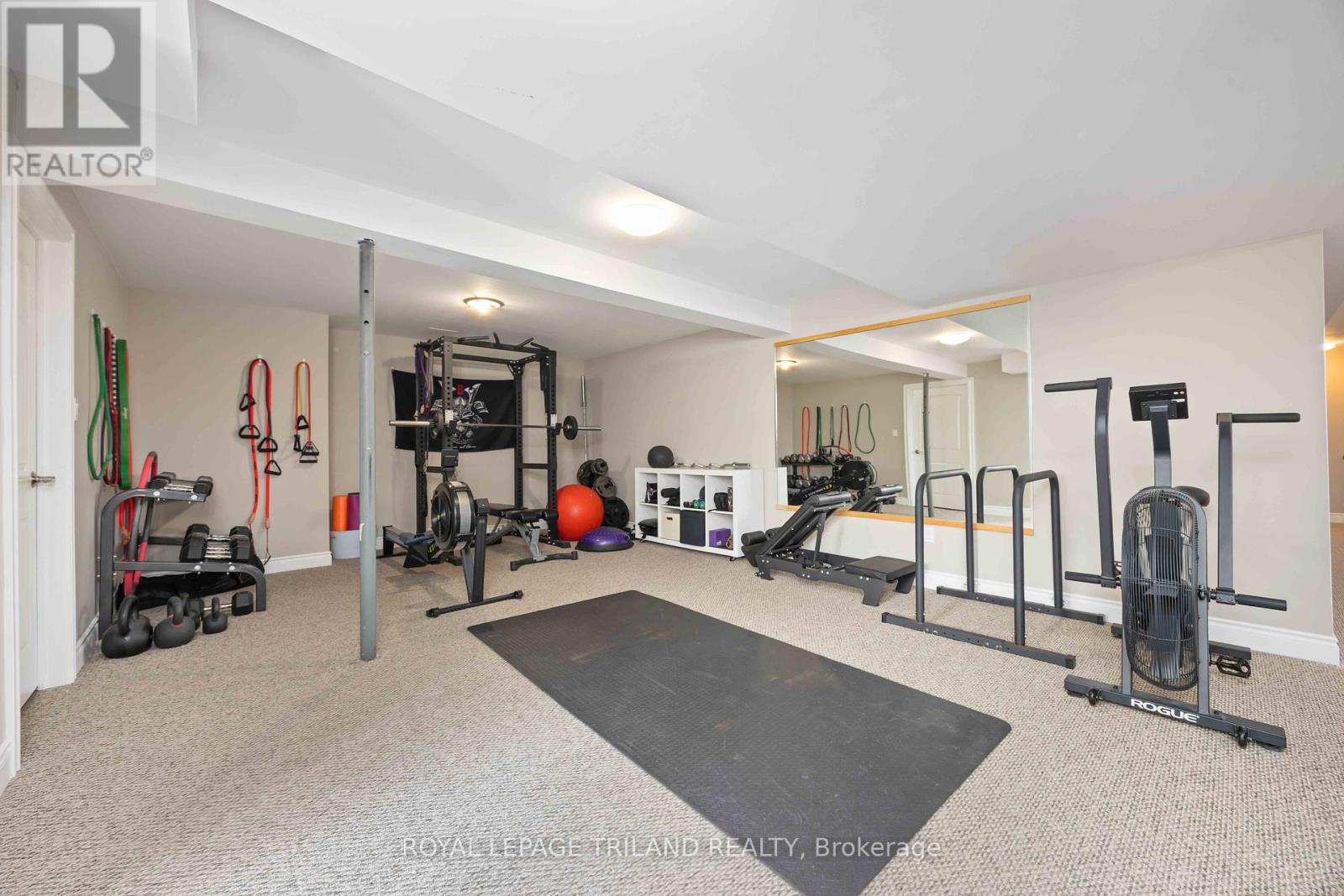 4102 Cullen Drive, Plympton-Wyoming, Ontario  N0N 1J6 - Photo 26 - X12142490