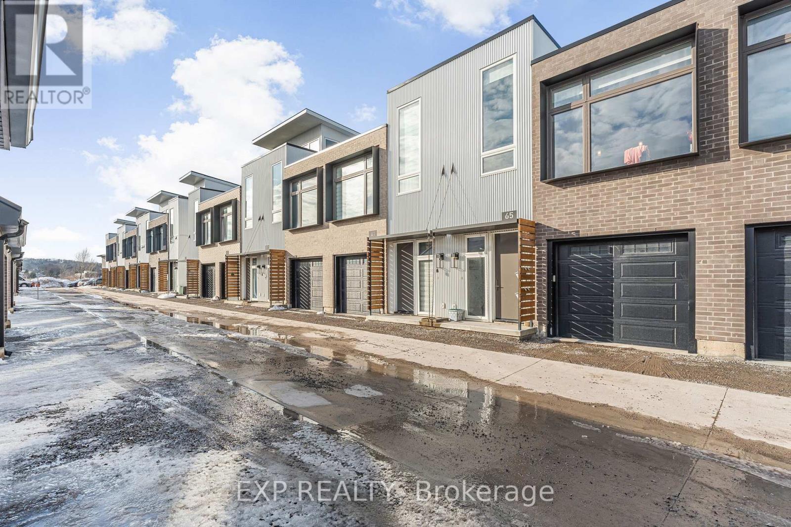 Property at 30 - 65 SUMMERSIDES MEWS image 1