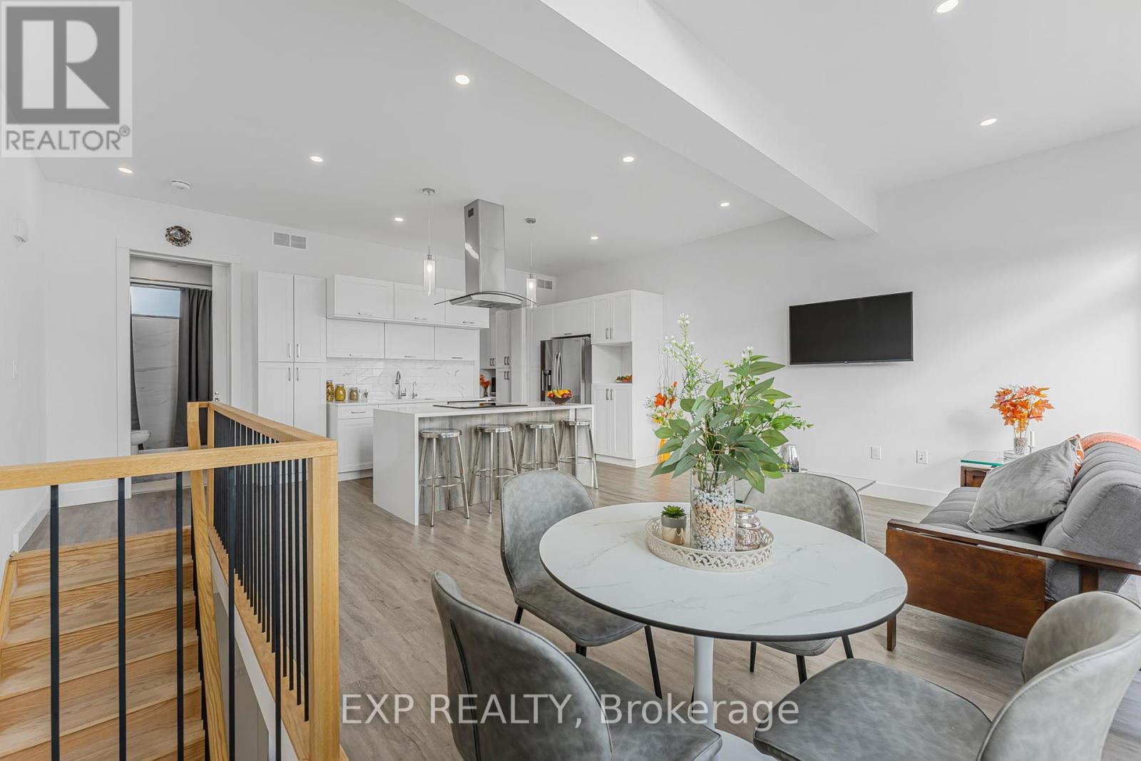 30 - 65 Summersides Mews, Pelham, Ontario  L0S 1E6 - Photo 17 - X12142579