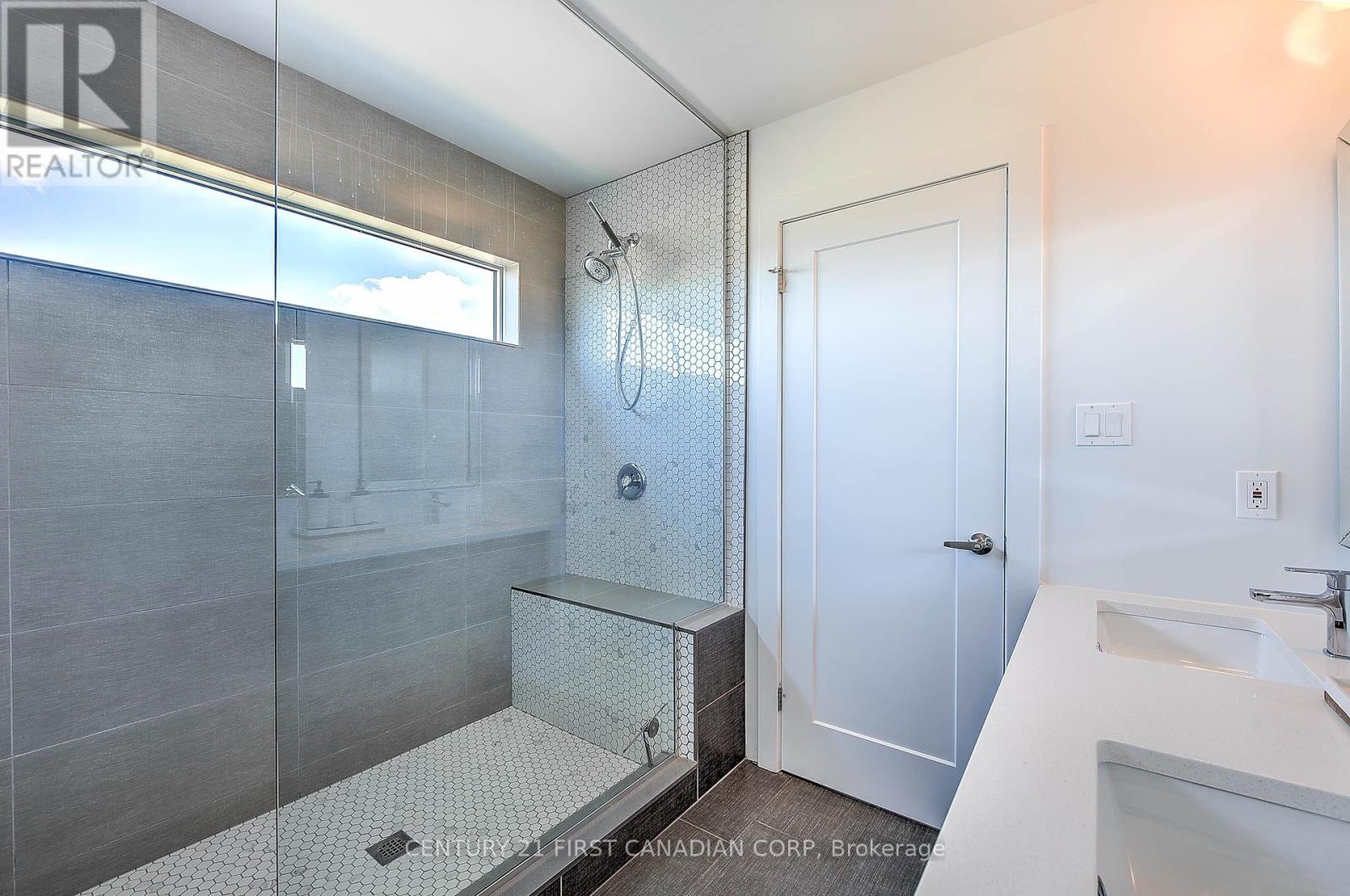2464 Buroak Drive, London North, Ontario  N6G 0L5 - Photo 29 - X12142650