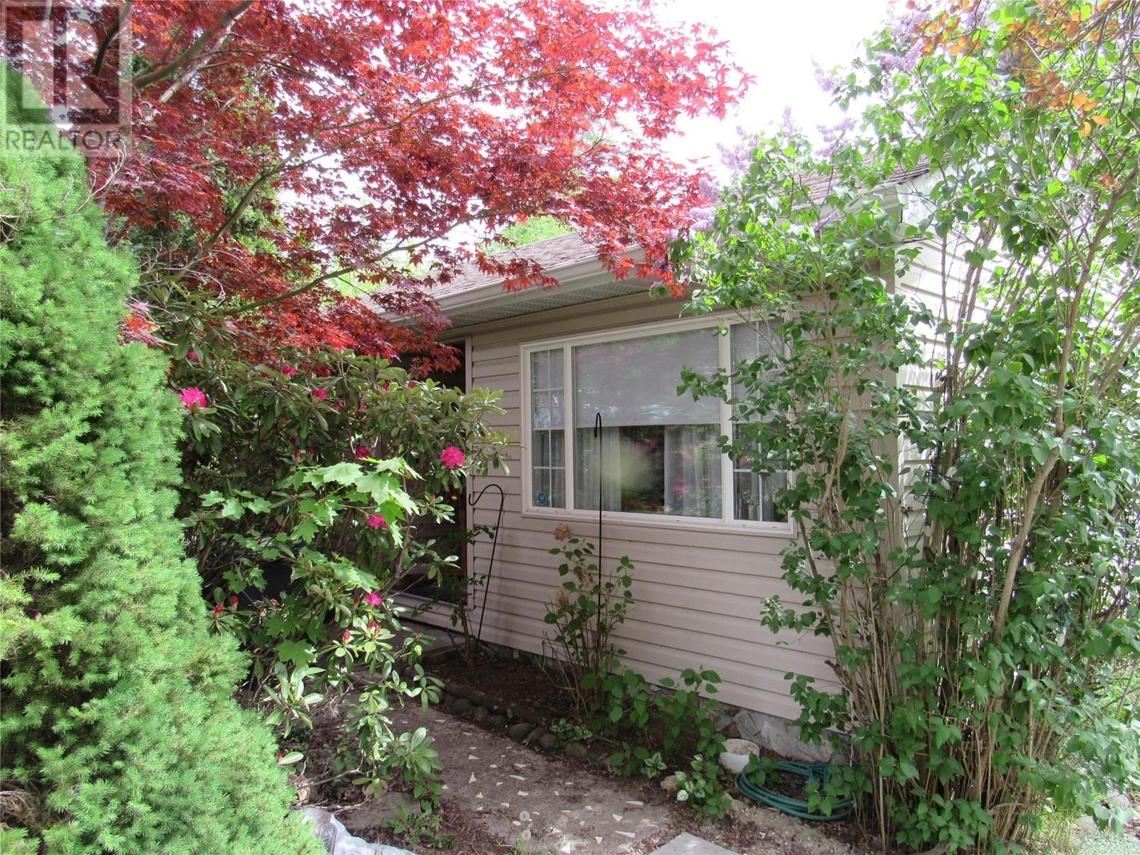 Property at 813 11th Street image 1