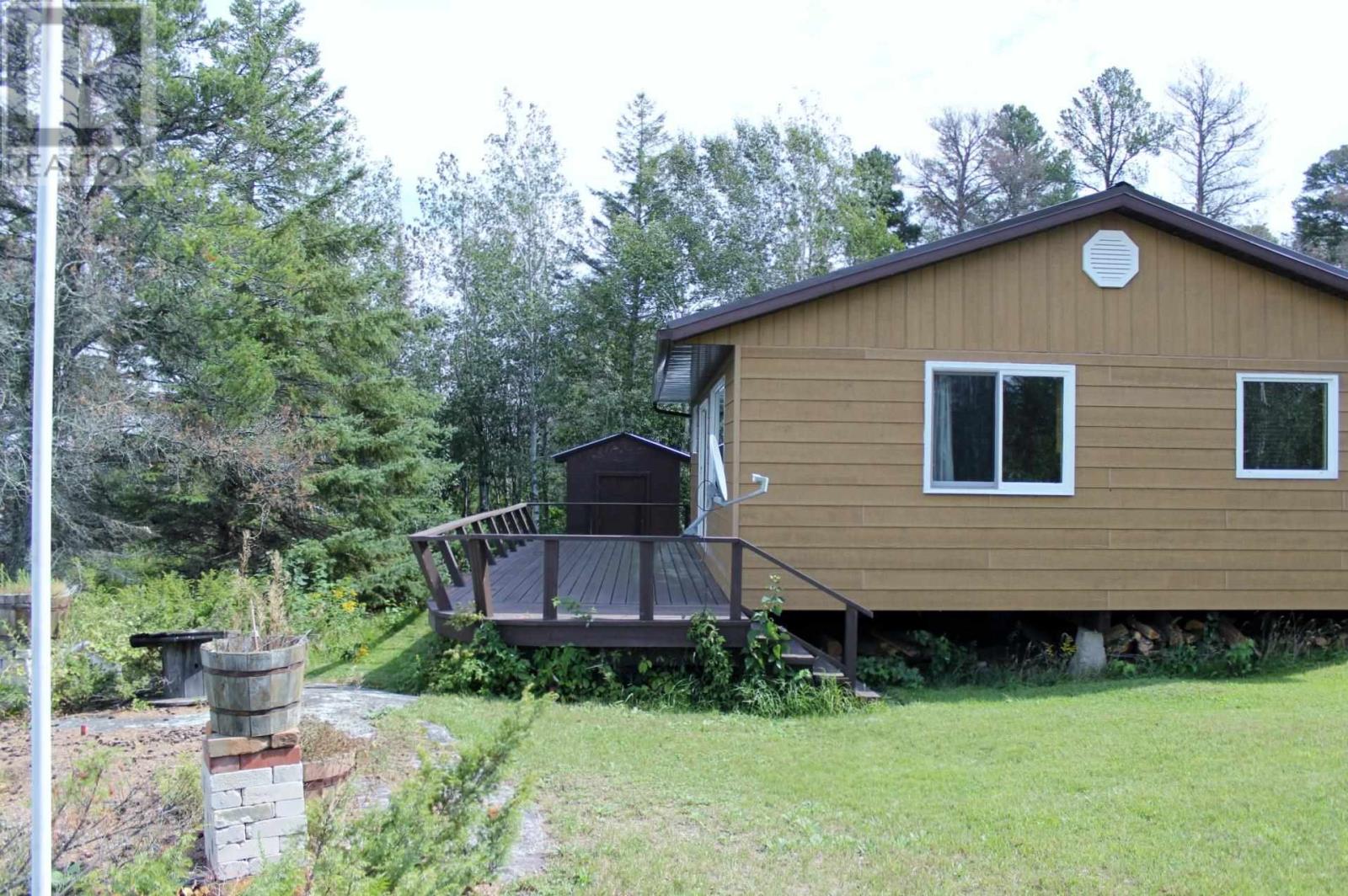 451 Aksel Rd, Rainy River, Ontario  P0W 1L0 - Photo 4 - TB251124