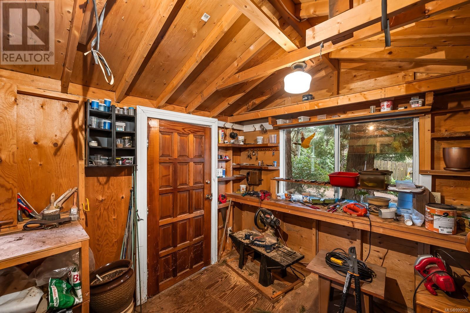 2069 Gull Ave, Comox, British Columbia  V9M 1L5 - Photo 29 - 999552