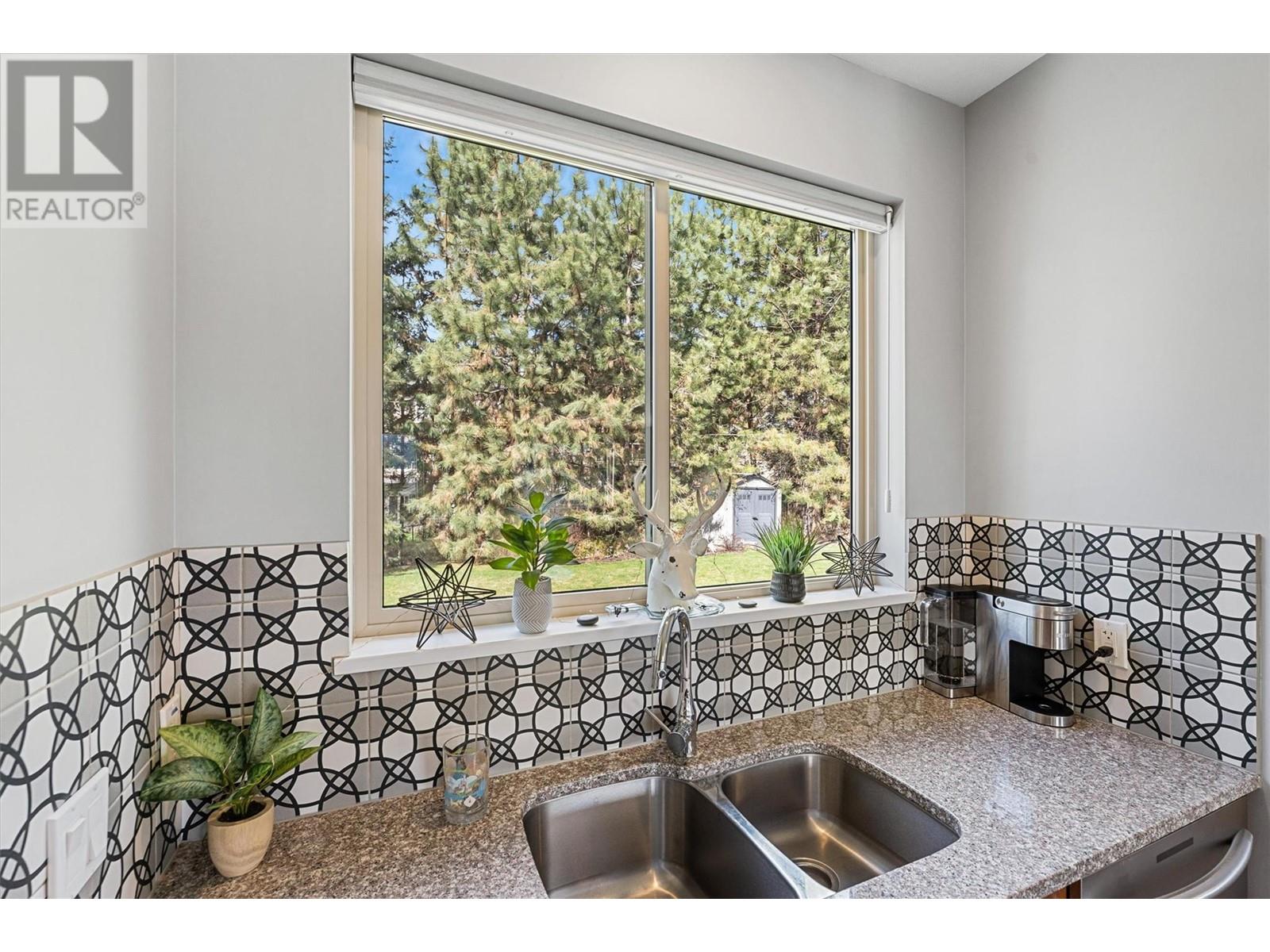 13234 Apex Crescent, Lake Country, British Columbia  V4V 2W1 - Photo 12 - 10347479