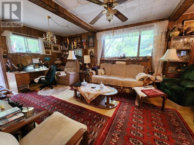 Property at 120 1ST Street image 4