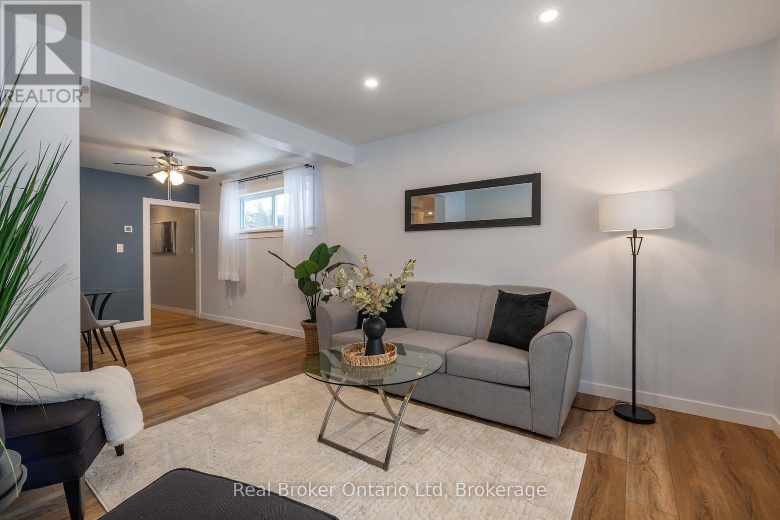 1805 3rd Avenue W, Owen Sound, Ontario  N4K 4R7 - Photo 5 - X12142617