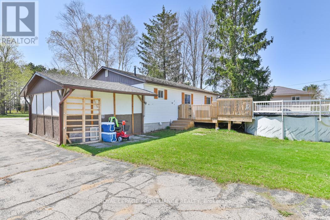 35 John Street, Addington Highlands, Ontario  K0H 1P0 - Photo 3 - X12142627