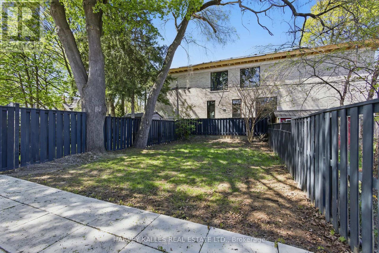 258 Briar Hill Avenue, Toronto, Ontario  M4R 1J2 - Photo 47 - C12142414