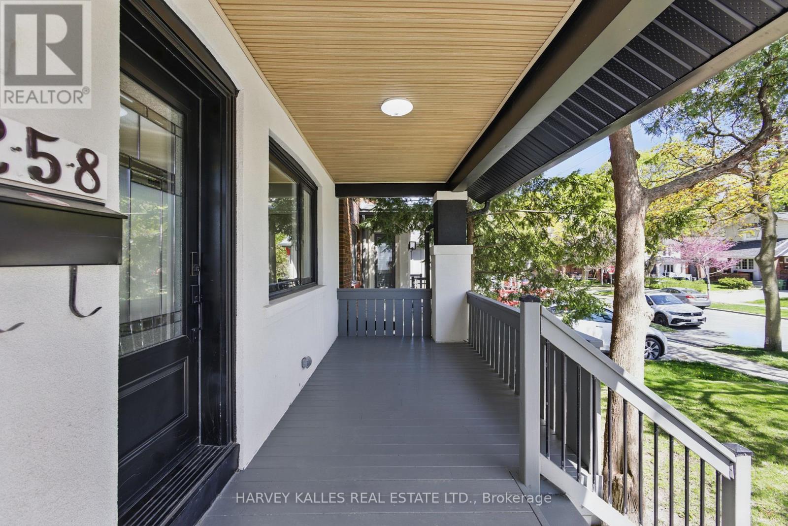 Property at 258 BRIAR HILL AVENUE image 5