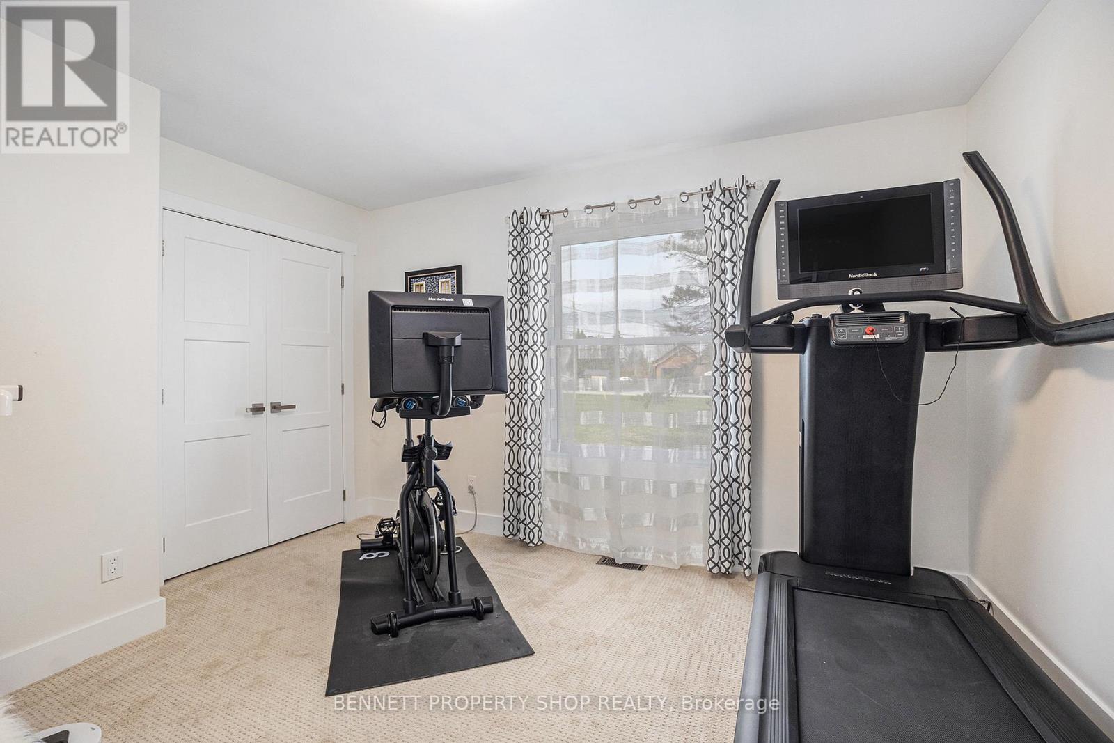 16084 Lakeside Drive, South Stormont, Ontario  K0C 1P0 - Photo 18 - X12142509