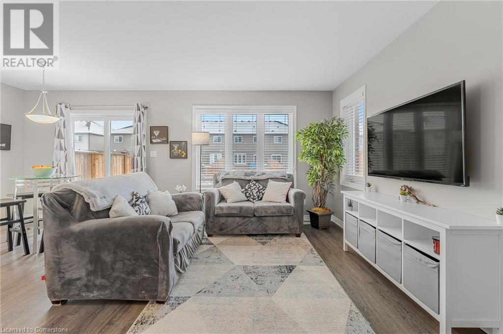 111 Heron Street, Welland, Ontario  L3C 0G8 - Photo 7 - 40727448